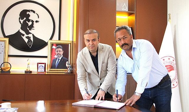 Iğdır&#039;da Buzağı Küpeleme Yetkisi Artık Damızlık Sığır Yetiştiricileri Birliği&#039;nde!