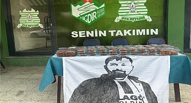 Iğdır FK Taraftar Grubu Ova Beyleri'nden Muharrem Taşın Anısına Lokma Hayrı