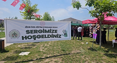 Iğdır Özel Eğitim Uygulama Okulu Yıl Sonu Sergisi Göz Kamaştırdı