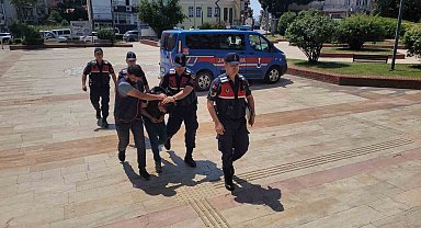 İncirliova'da Miras Kavgası Kanlı Bitti: Akrabasını Tornavidayla Öldüren Zanlı Adliyeye Sevk Edildi!