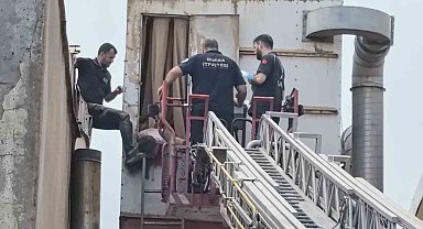 İnegöl'de Korku Dolu Anlar: Talaş Emiciye Sıkışan İşçi Kurtarıldı!