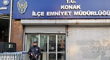 İzmir'de Polisin Dikkatinden Kaçmadı: 15 Yıl Hapis Cezasıyla Aranan Firari Yakalandı!