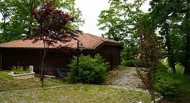 İzmit'teki 7 Asırlık Işıklı Cami: Çivisiz Mimari ve Maneviyatın İzleri