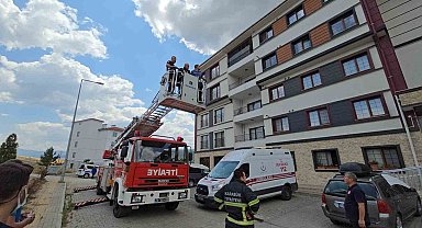 Karabük'te İntihar Girişimi: Polis ve İtfaiye Ekipleri Can Kurtardı