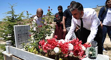 Kimsesizler Mezarlığı'na Defnedilen Zihinsel Engelli Zühal, Elazığlı Vatandaşlar Tarafından Unutulmadı