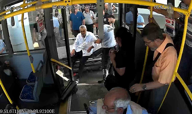 Otobüs şoförü fenalaşan yolcuyu hastaneye yetiştirmek için zamanla yarıştı