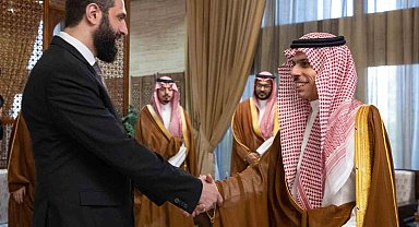 Suudi Arabistan ve Katar'dan Suriye'deki devlet çalışanlarına mali destek