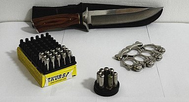 Tekirdağ'da Ruhsatsız Silah Operasyonları: Tabanca, Fişek ve Kesici Aletler Ele Geçirildi