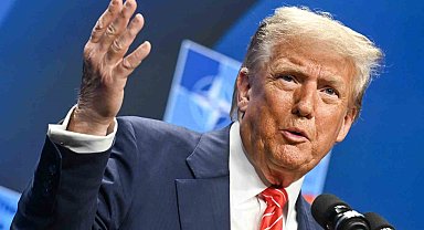 Trump: "Sahte haber muhabirleri derhal kovulmalı"