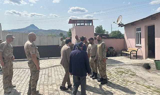 Tuzluca Kaymakamı Yılmaz'dan Güvenlik Güçlerine Bayram Ziyareti