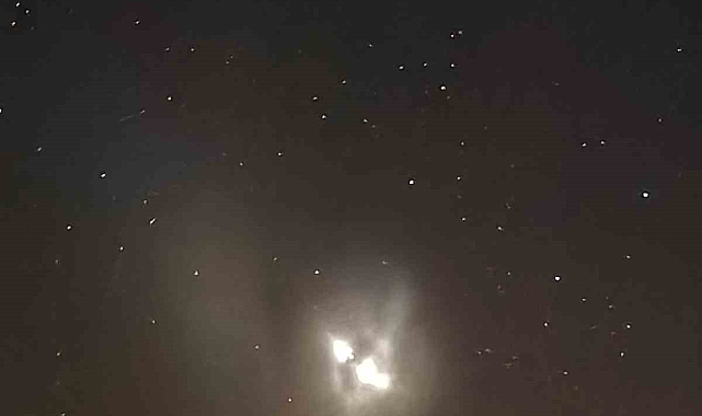 Elazığ Semalarında Gizemli Işık Hüzmesi Heyecan Yarattı