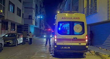 Elazığ'da korkutan yangın: 1 kişi dumandan etkilendi