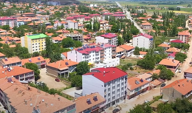 Germencik Belediyesi&#039;nden Sıcağa Karşı Personel Kalkanı: Çalışma Saatleri Değişti!