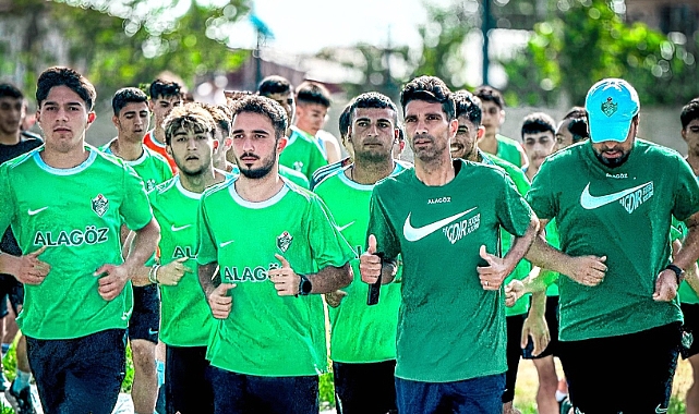 Iğdır FK Altyapı Takımı Yeni Sezon İçin Millet Bahçesi&#039;nde Ter Döküyor