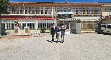 Interpol Tarafından Kırmızı Bültenle Aranan Terör Örgütü Üyesi Eskişehir'de Tutuklandı