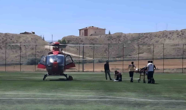 Kalp krizi geçiren hasta hava ambulansı ile Malatya&#039;ya sevk edildi