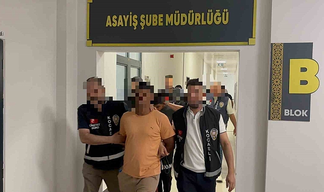 Kandıra&#039;da Tüfekli Kavgada 3 Kişi Tutuklandı