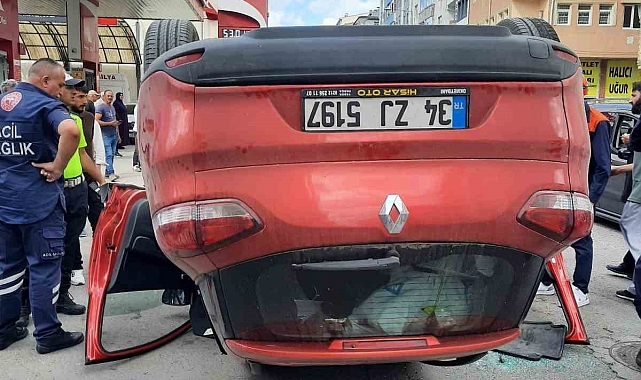 Kars&#039;ta Trafik Kazası: Otomobil Takla Attı, 3 Kişi Yaralandı