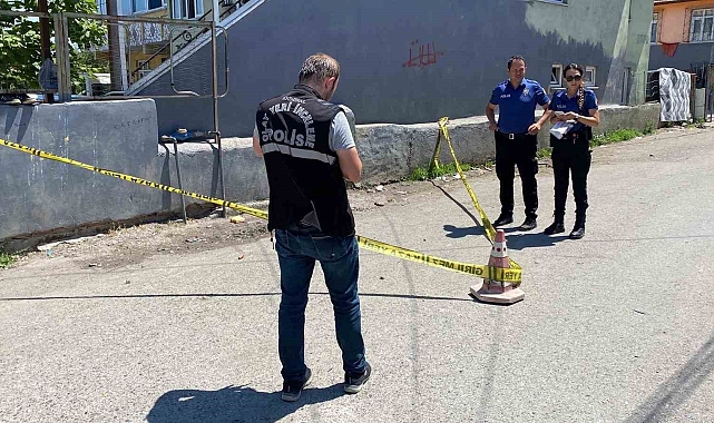 Kocaeli&#039;de Sokak Ortasında Av Tüfeği İle Dehşet Saçtı: İki Yaralı