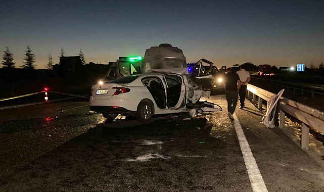 Sincan&#039;da Feci Kaza: Ters Yönden Gelen Otomobil Can Aldı!