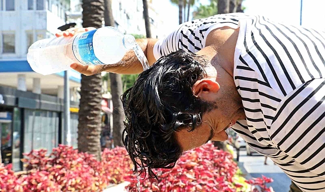 Uzmanlardan Sıcak Çarpması Uyarısı: Kalp Krizi ve Beyin Kanamasına Yol Açabilir