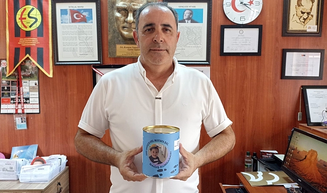 10 Yaşındaki Koca Yürekli Çocuk, Kumbarasını DMD Hastası Bebek İçin Boşalttı