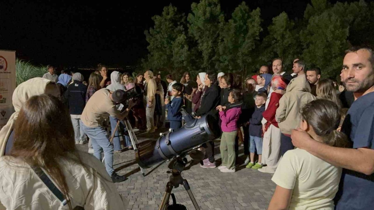 Düzce&#039;de Perseid Meteor Yağmuru Coşkusu: Aydınpınar Şelaleleri Doldu Taştı