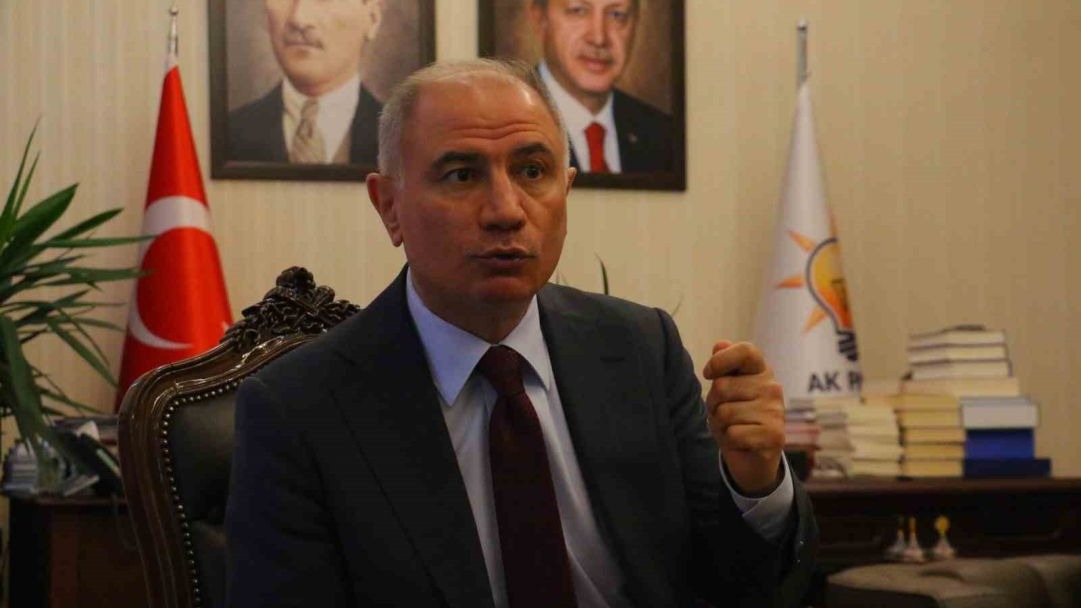 Efkan Âlâ: &quot;Türkiye&#039;yi Prangalarından Kurtarmak İçin Çalışıyoruz&quot;