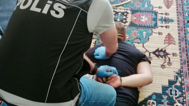 Kars&#039;ta Uyuşturucu Ticaretinden Hapis Cezası Bulunan Firari Yakalandı