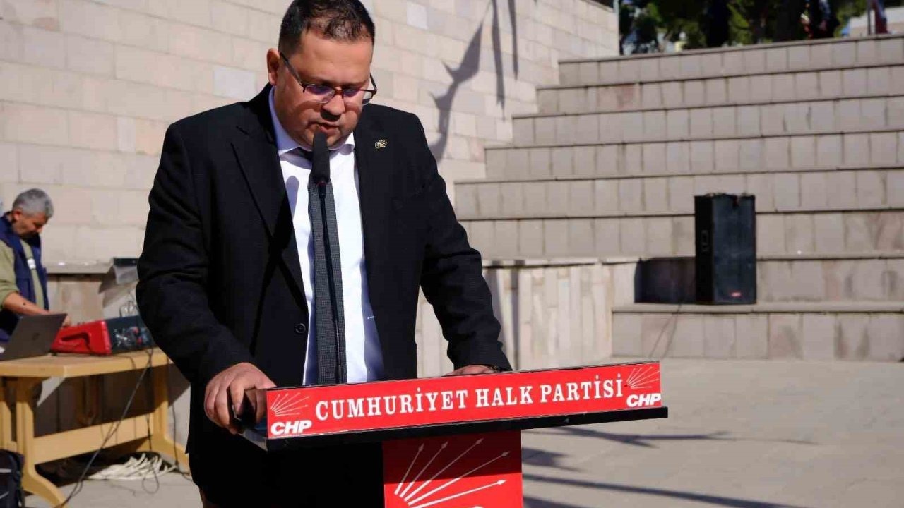 CHP Aydın Teşkilatında Görevden Almalar ve İstifalar