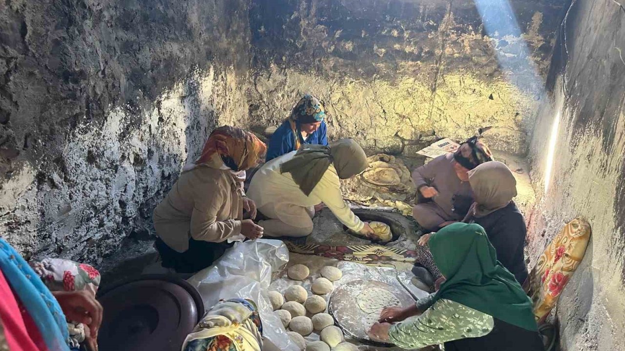 Taşlıçay Kaymakamı Kübra Baka Kılıç, Tandır Başına Geçti
