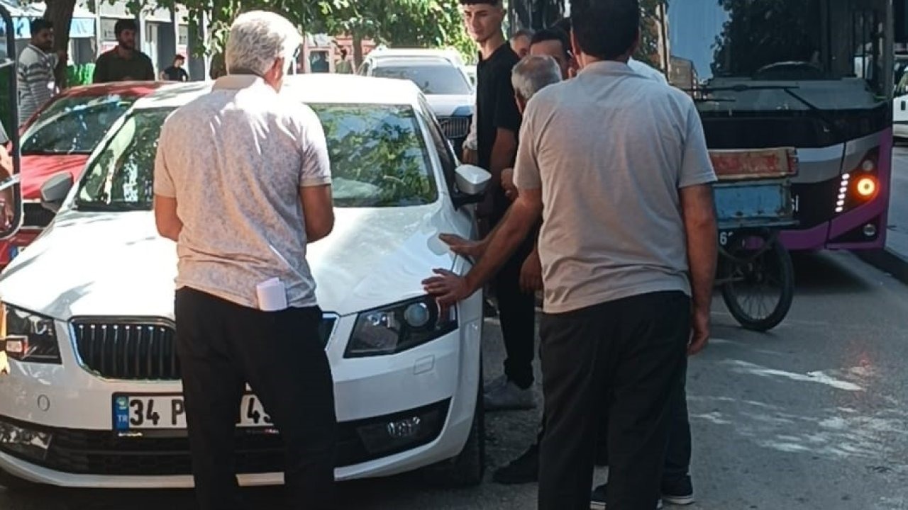 Van’da Hatalı Park Eden Aracı Vatandaşlar Kaldırdı