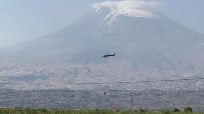 Iğdır’da Yüksek Gerilim Hatlarına Helikopterle Güvenlik Çalışması