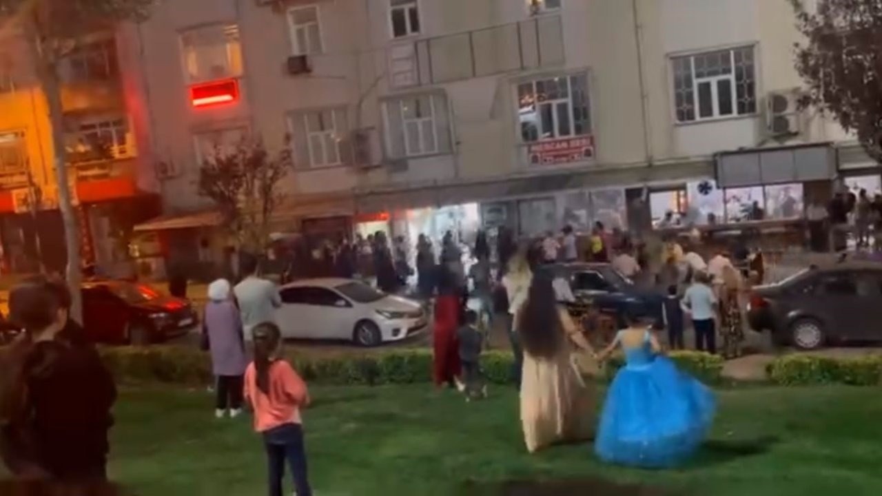 Arnavutköy'de Düğün Çıkışında Kavga: Tekme ve Yumruklarla Saldırdılar