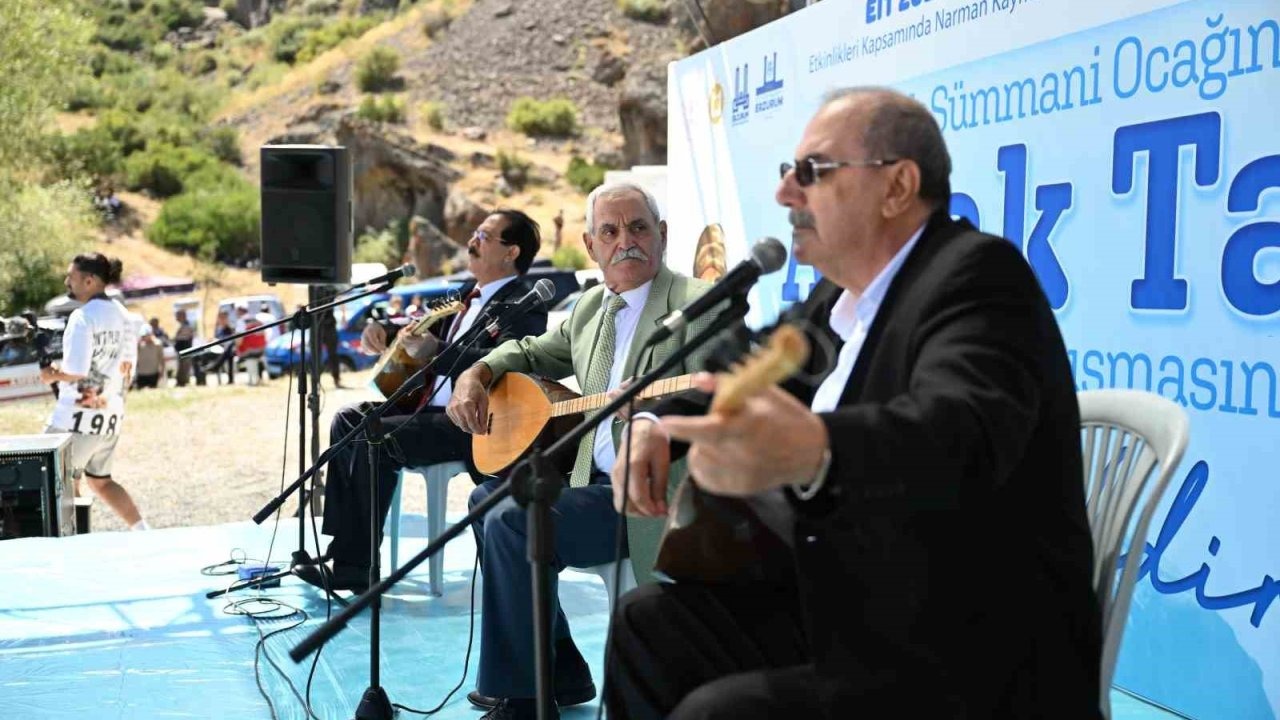 Narman&#039;da Âşık Sümmani Anıldı: &quot;Dizeleri Gönlümüzde Yaşamaya Devam Ediyor&quot;