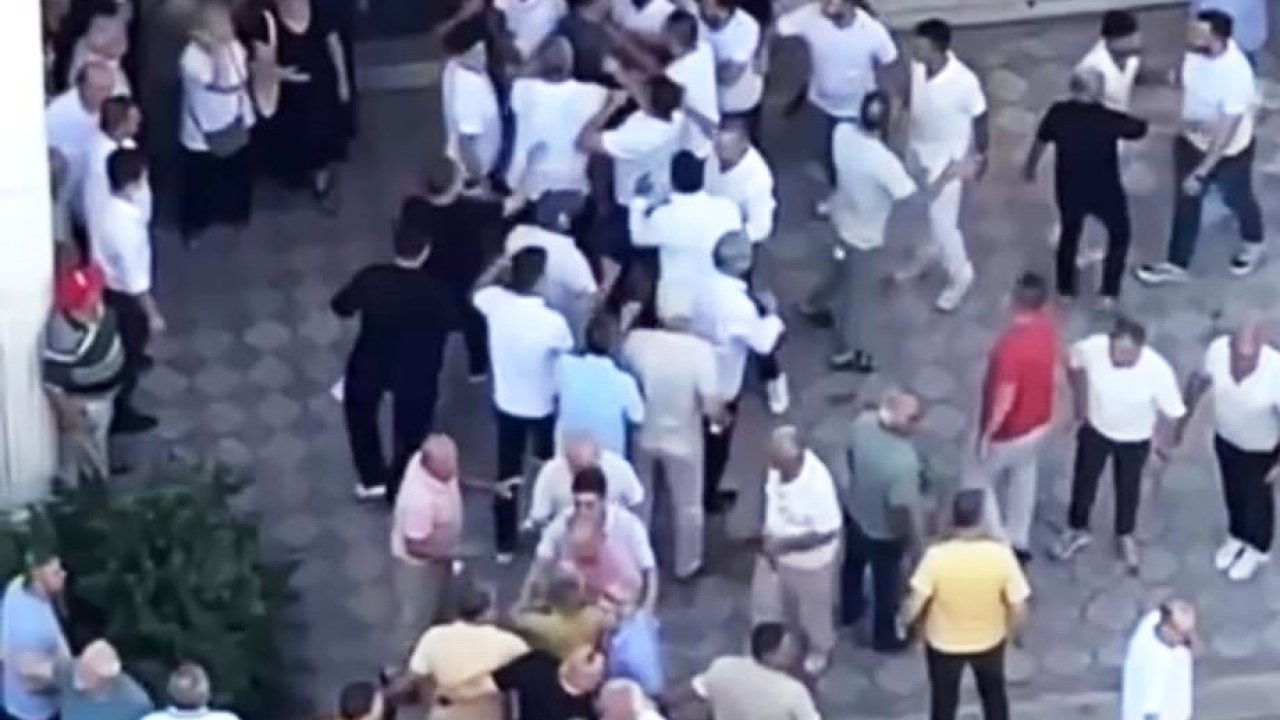 CHP, Atakum&#039;daki Kavgayla İlgili İhraç Talebiyle Disiplin Süreci Başlattı