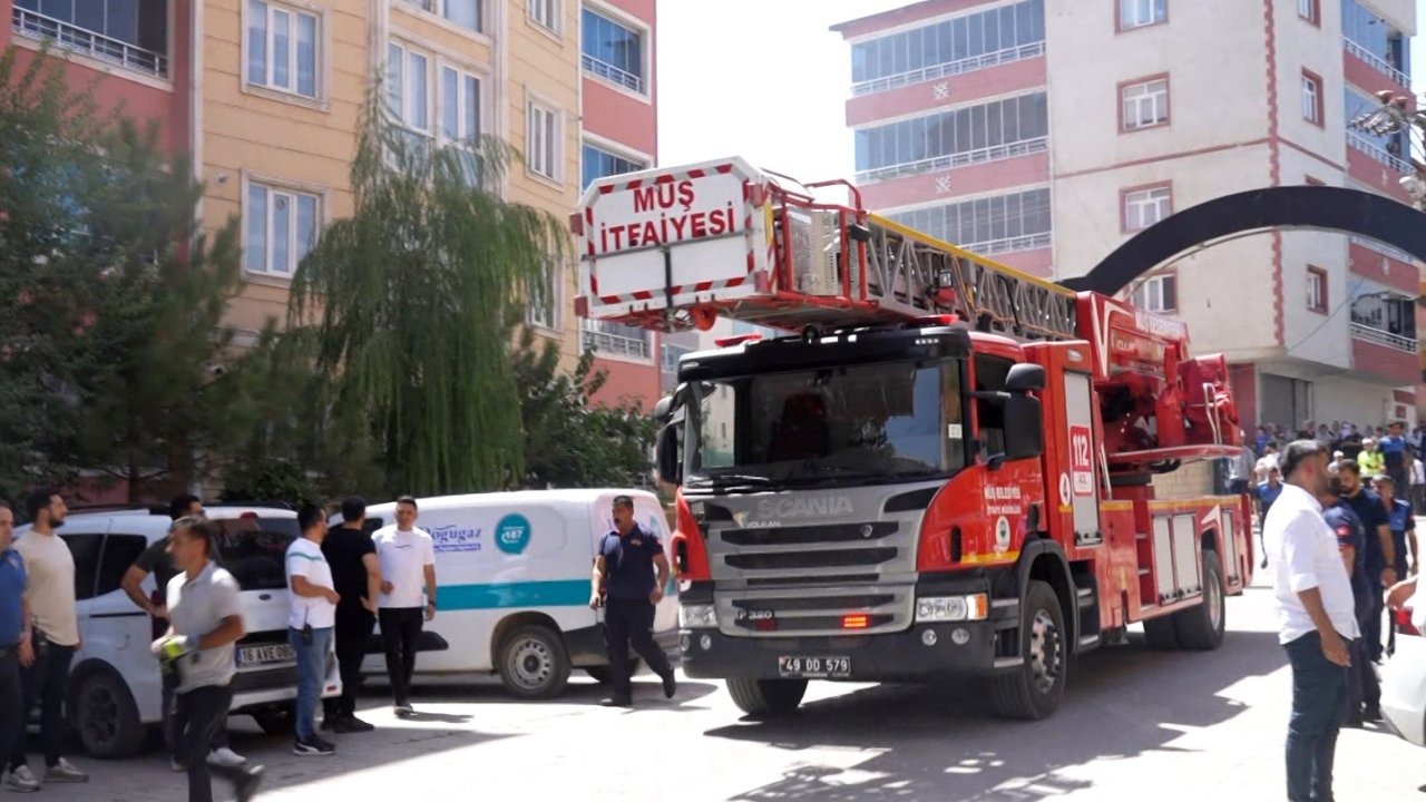 Muş’ta 7 Katlı Binada Yangın: 6 Kişi Hastanede