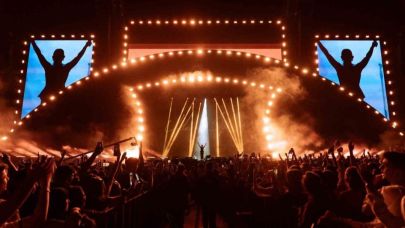 Merve Özbey’den Erzurum’da Unutulmaz Konser