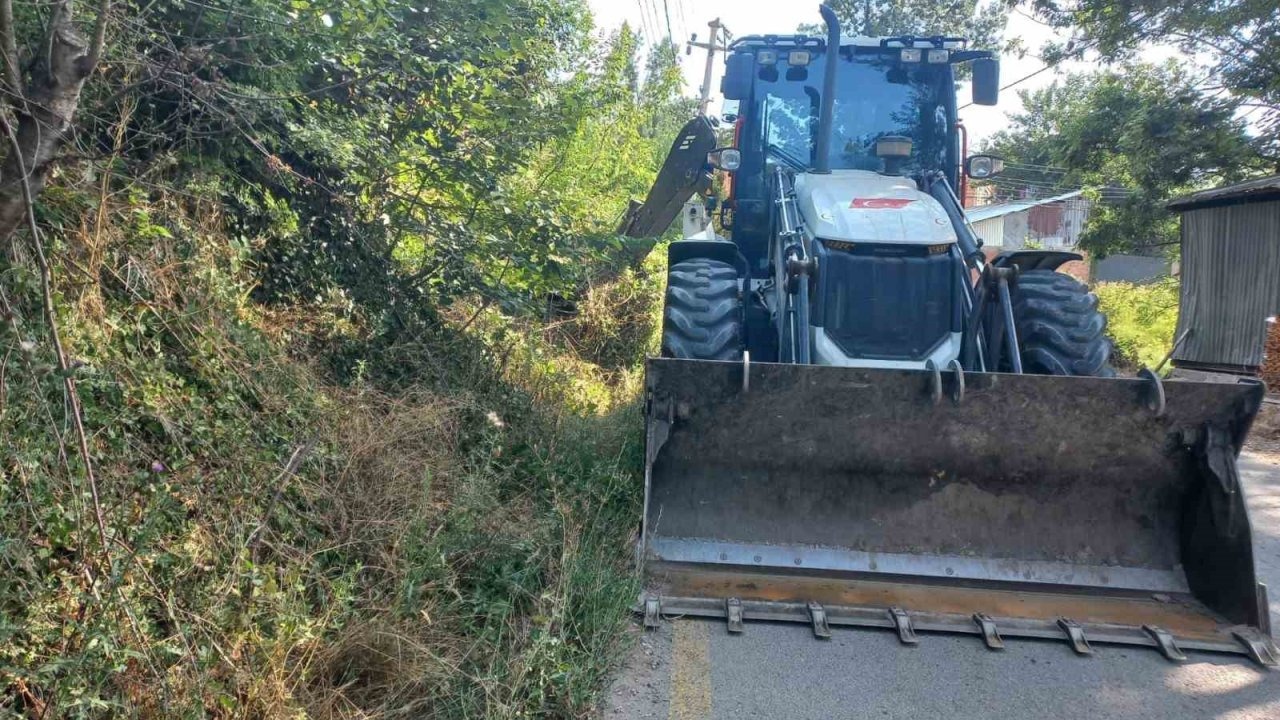 Düzce&#039;de Sel ve Su Taşkınlarını Önlemek İçin V Kanal Çalışmaları Başladı