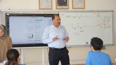 Iğdır İl Milli Eğitim Müdürü Aziz Gün, Yaz Kurslarında Öğrencilerle Buluştu