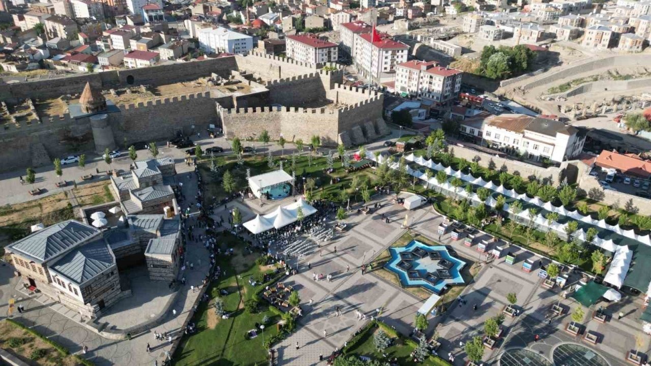 Erzurum&#039;da Tarihi Konaklar Sanat Atölyelerine Dönüştü