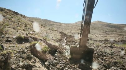 Iğdır İl Özel İdaresi’nden Sulama Kanalları Temizliği