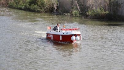 Ardahan’da Kura Nehri’nde Tekne ve Deniz Bisikleti Sezonu Açıldı