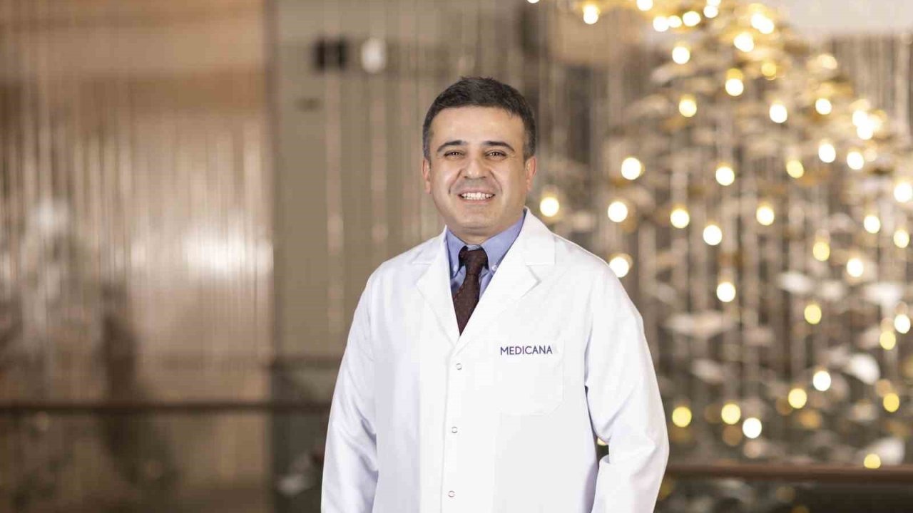 Vantilatör Kullanırken Dikkat: Kalp Sağlığı İçin Su Tüketimi Hayati Önem Taşıyor