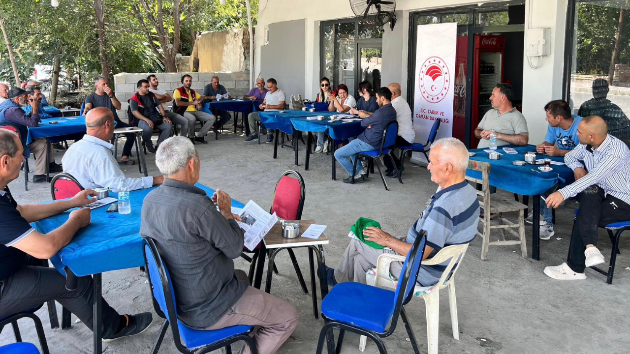 Karakoyunlu’da Yetiştiricilere Süt Sağım Hijyeni Eğitimi Verildi
