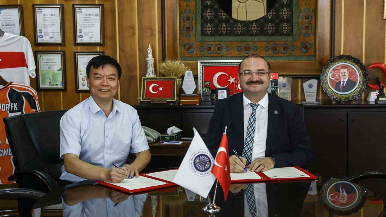 Atatürk Üniversitesi&#039;nden Çin&#039;deki Southwest Üniversitesi ile Uluslararası İş Birliği