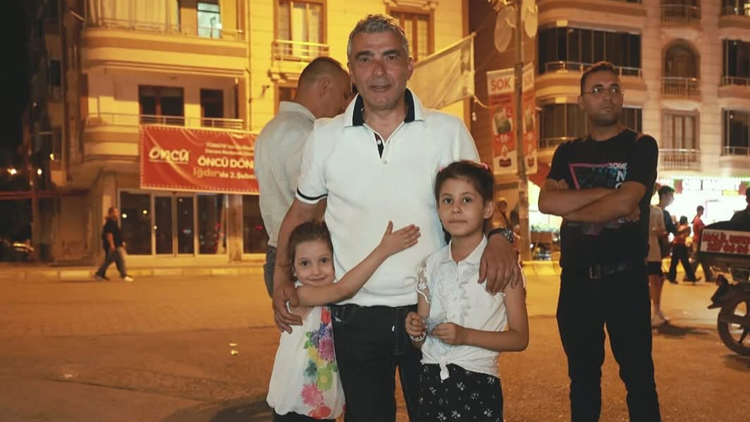 AK Parti Iğdır Milletvekili Cantürk Alagöz’den Esnaf ve Vatandaş Ziyareti