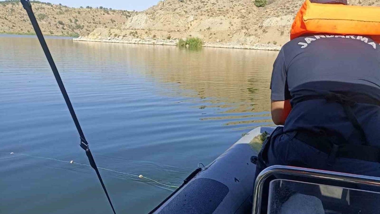 250 metrelik ağla balık avlayan şahsa ceza