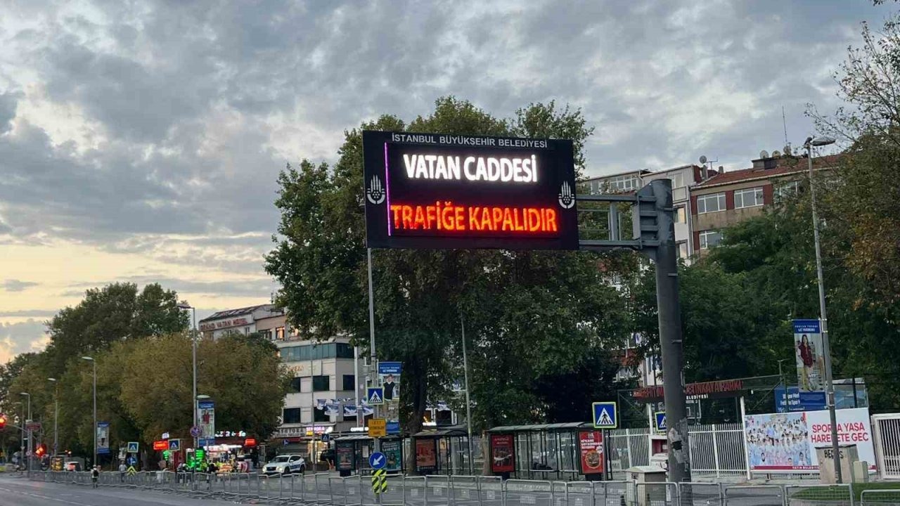 İstanbul&#039;da 30 Ağustos Provası İçin Bazı Yollar Kapatıldı