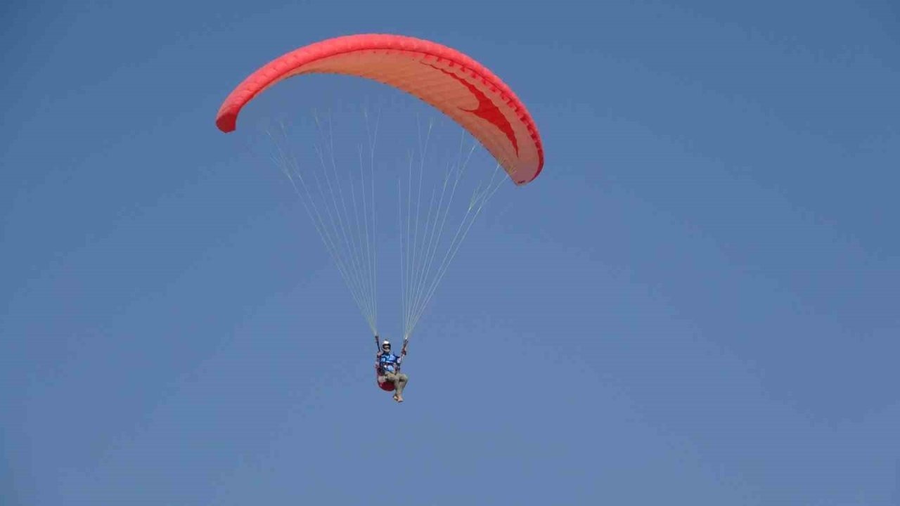 Van, Yamaç Paraşütü Şampiyonası&#039;na Ev Sahipliği Yapıyor